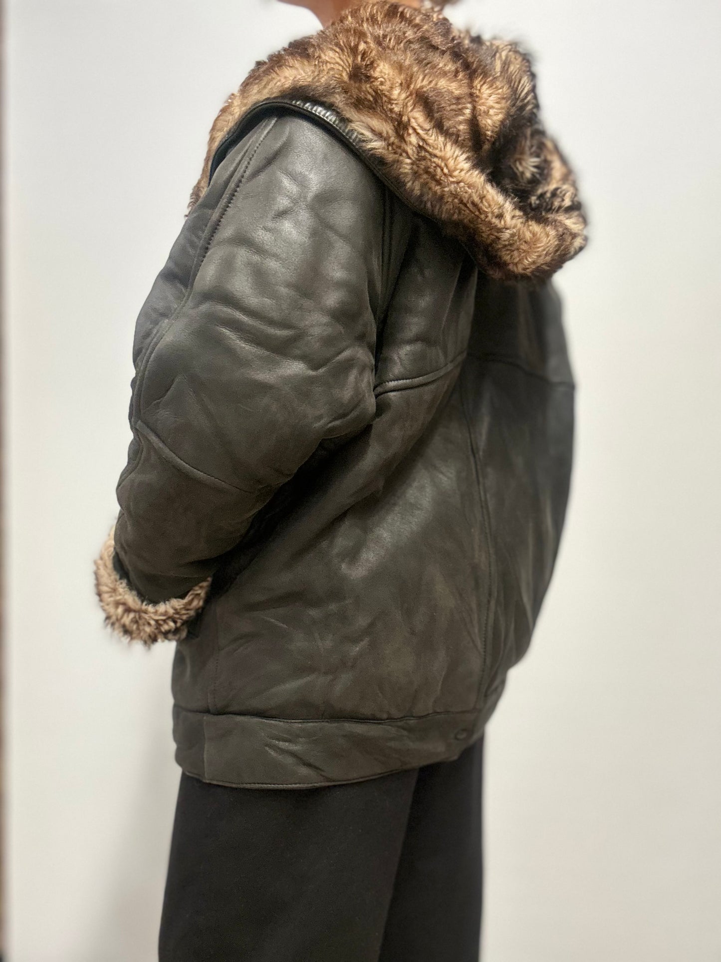 Vintage shearling Jas met Capuchon en Faux Fur Voering in Zwart