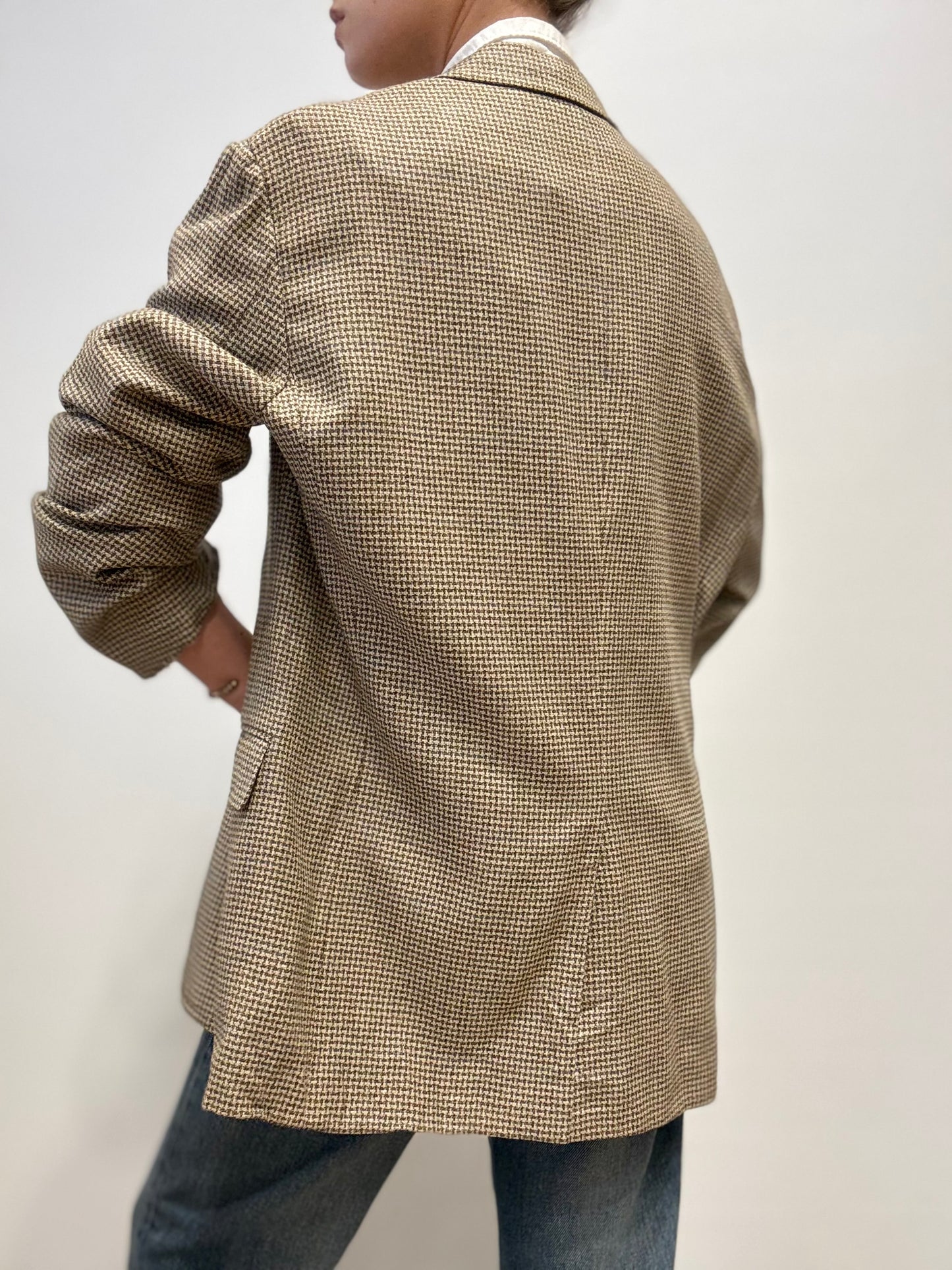 Vintage Burberry Wool & Cashmere Blazer in Houndstooth Beige