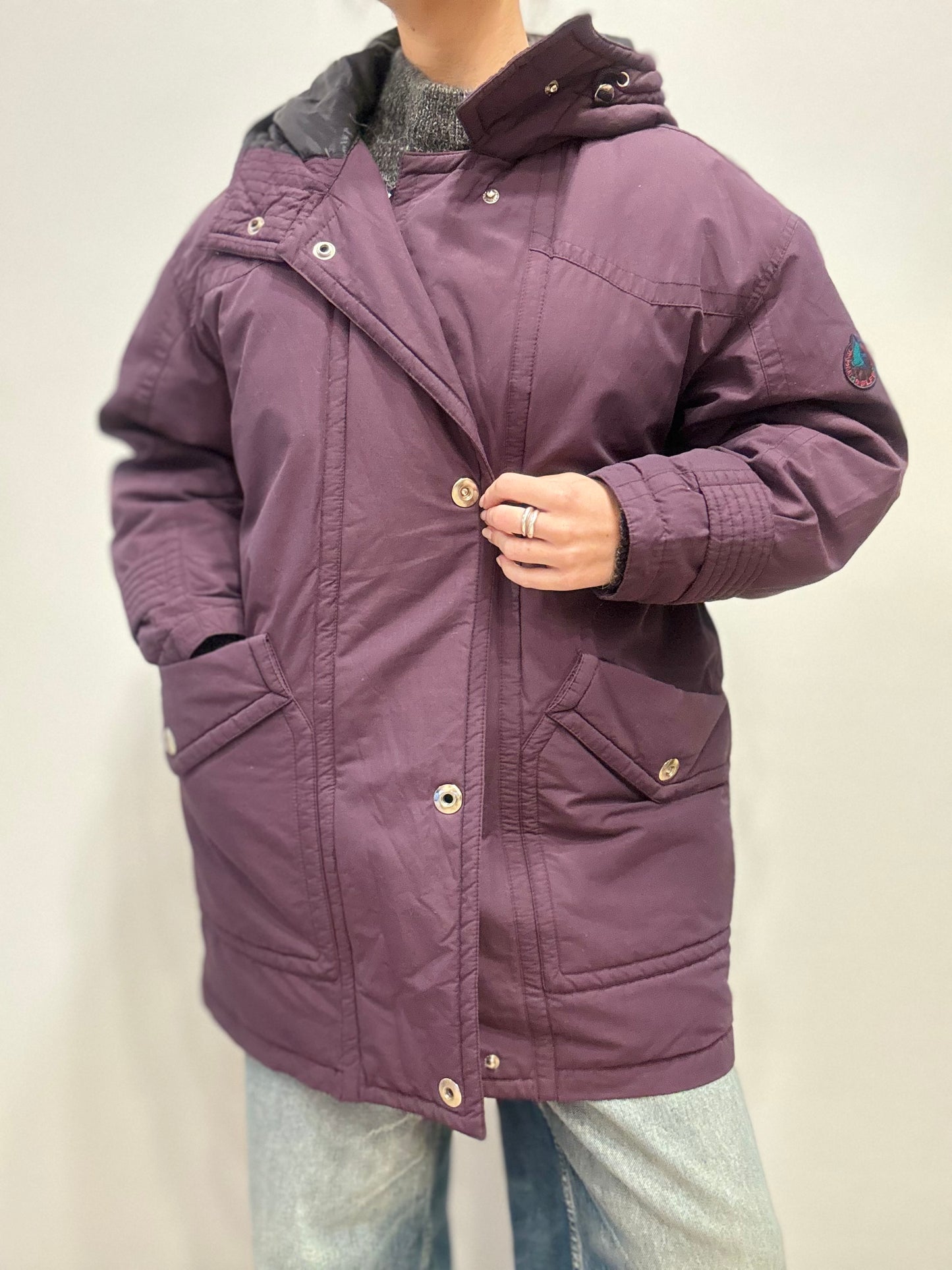 Vintage paarse pufferjas