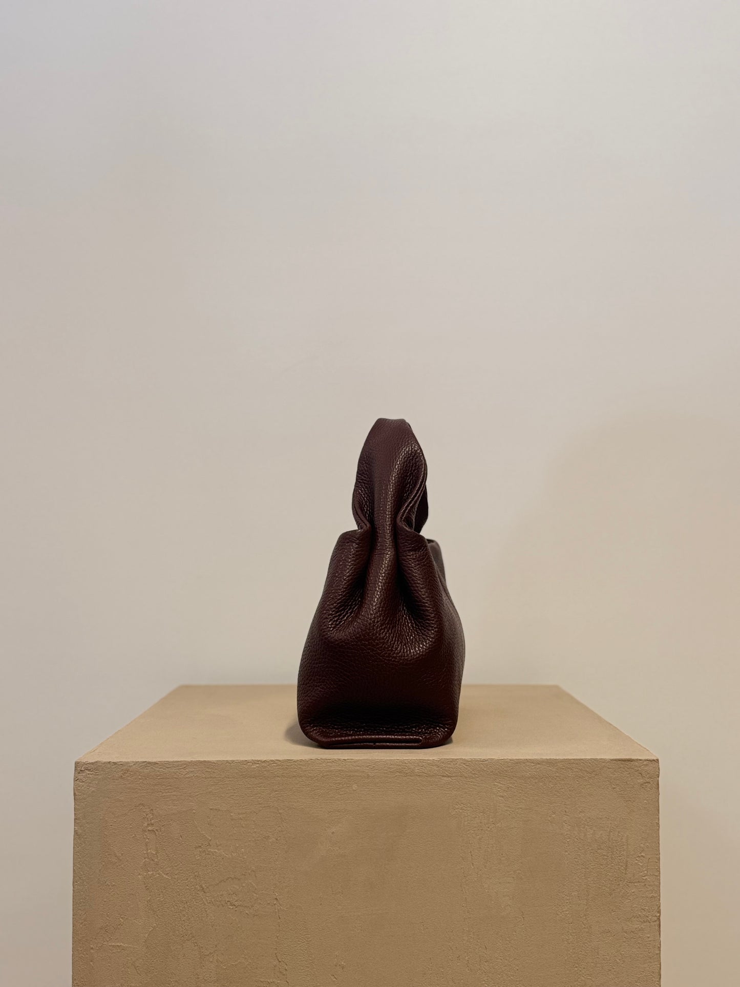 Yenvi classic grain burgundy leather bag