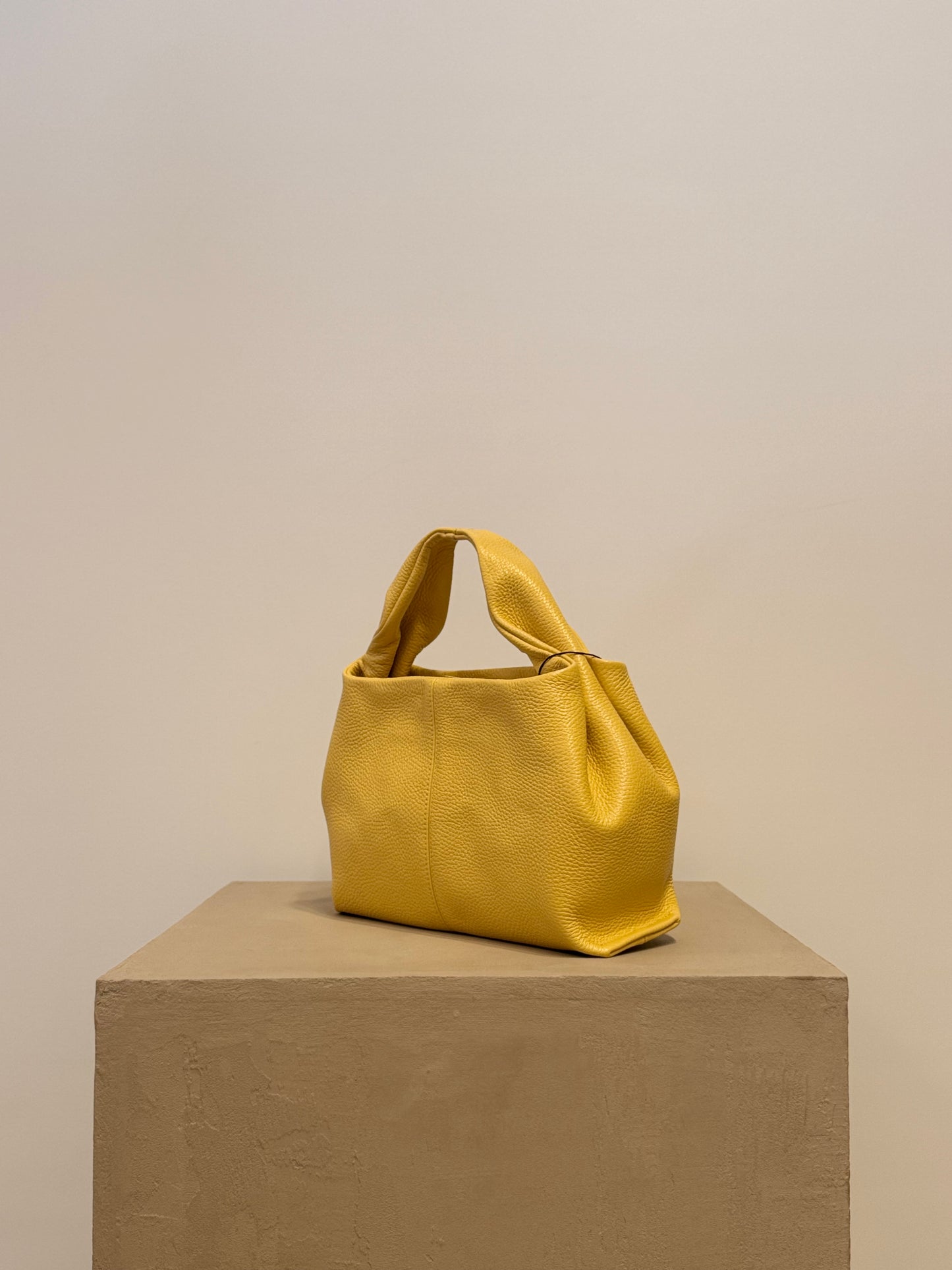 Yenvi classic grain yellow leather bag