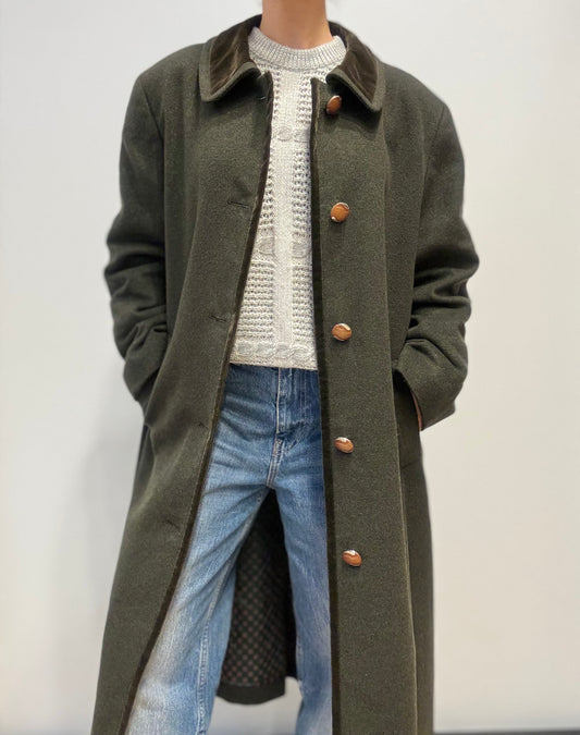 Lange wollen jas met fluwelen kraag – donkergroen