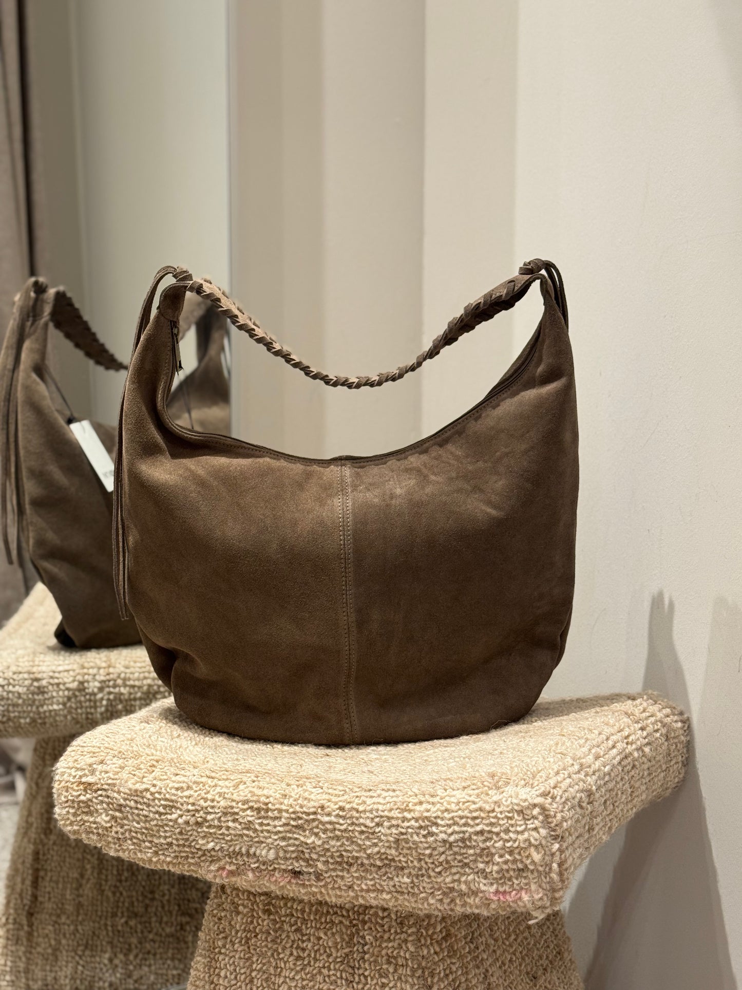 AVEA Tas Suède Taupe