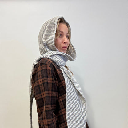 Gebreide Capuchonsjaal