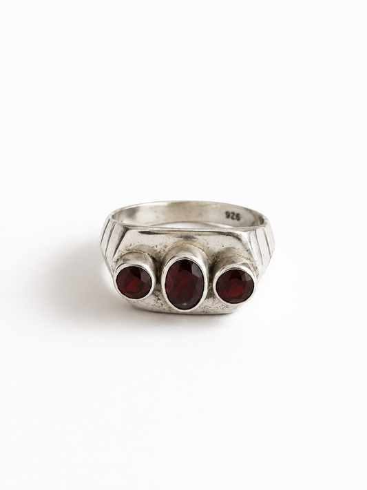 Vintage 925 Zilveren Ring met Drie Granaten