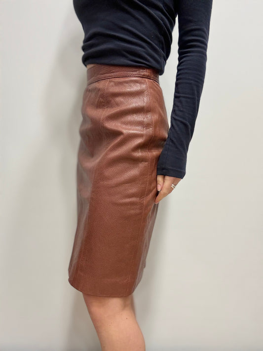 Bruin rode leren kokerrok