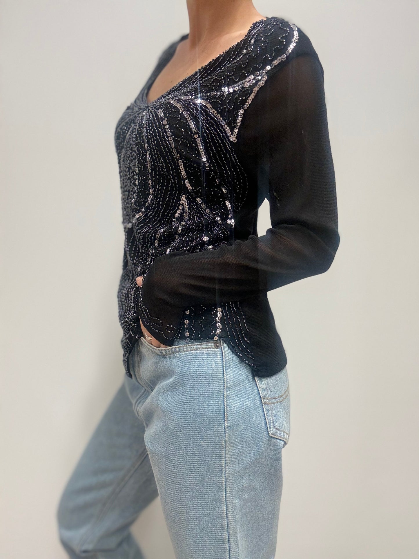 Mesh v-hals top met kralen en pailletten