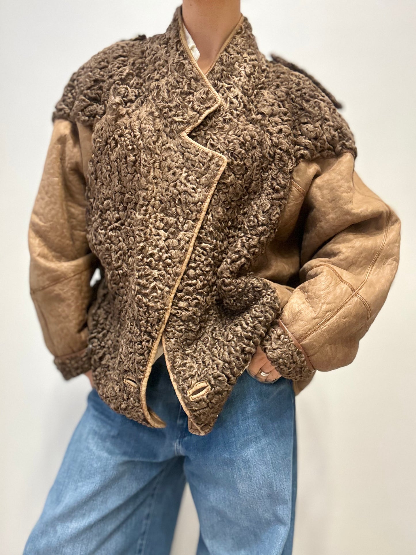 Vintage Omkeerbare Shearling Jas in Warm Camel & Curly Fur