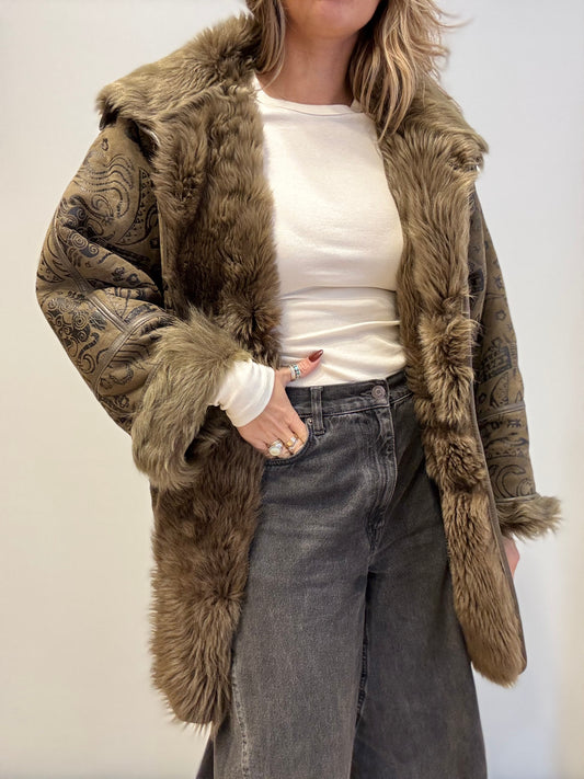 Vintage Shearling Coat with Patterned Suede Finish