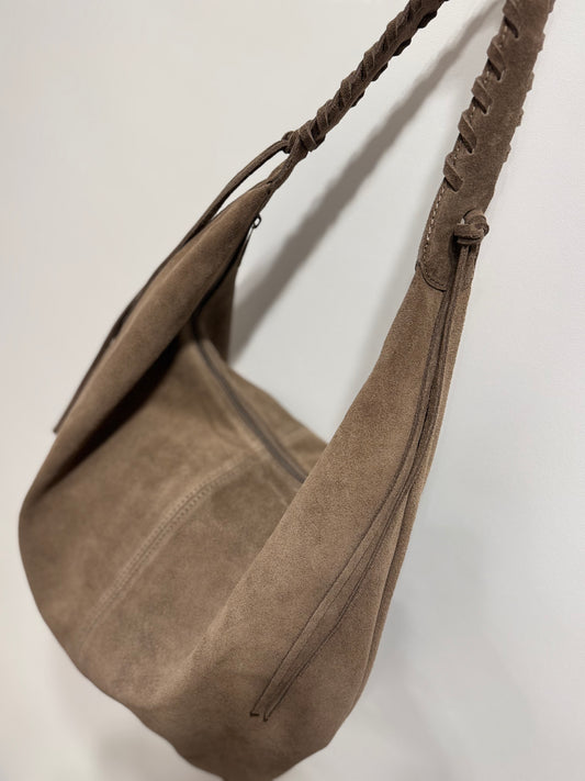 The AVEA tas suede taupe