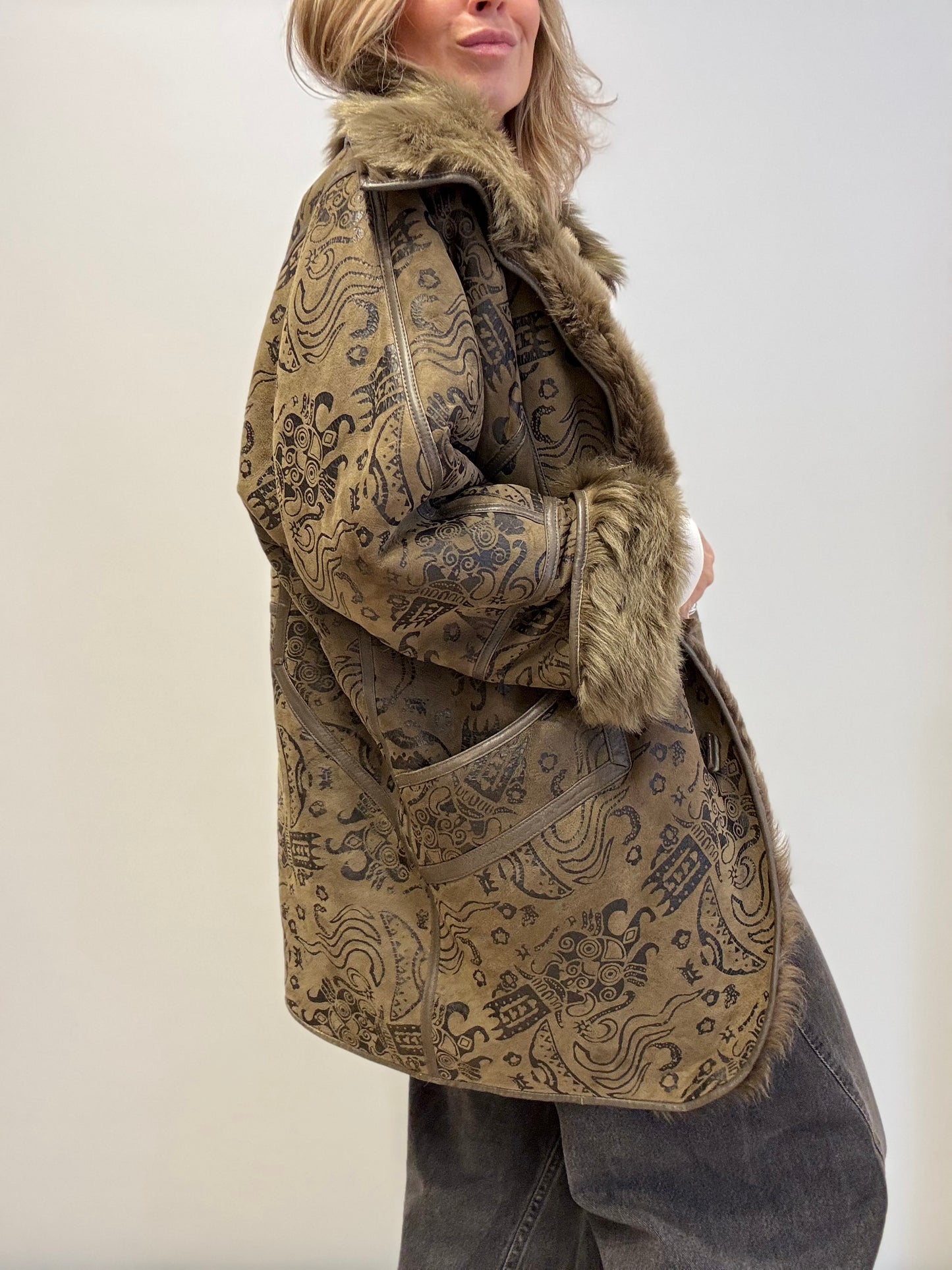 Vintage Shearling Coat with Patterned Suede Finish