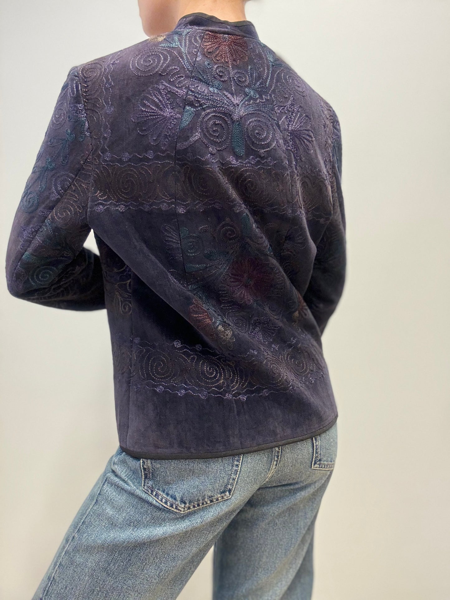 Vintage Embroidered Velvet Jacket in Deep Purple