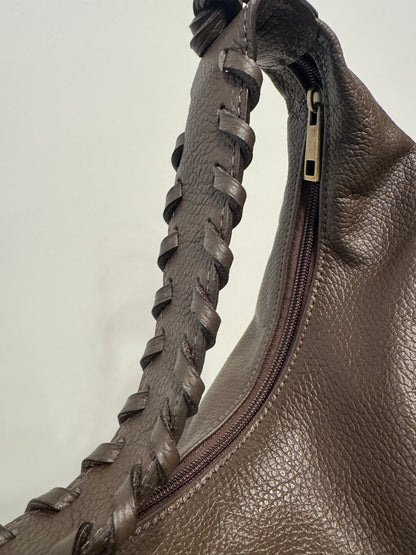 The AVEA tas leer donkerbruin