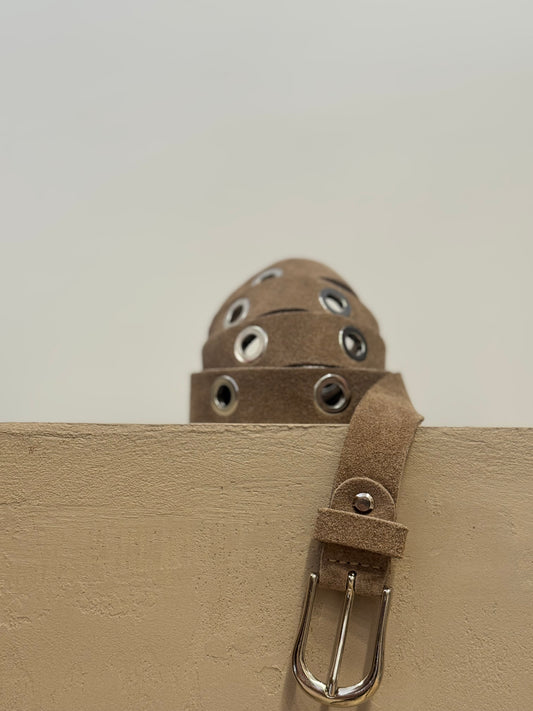 Sand Suede Belt with silver Eyelets
