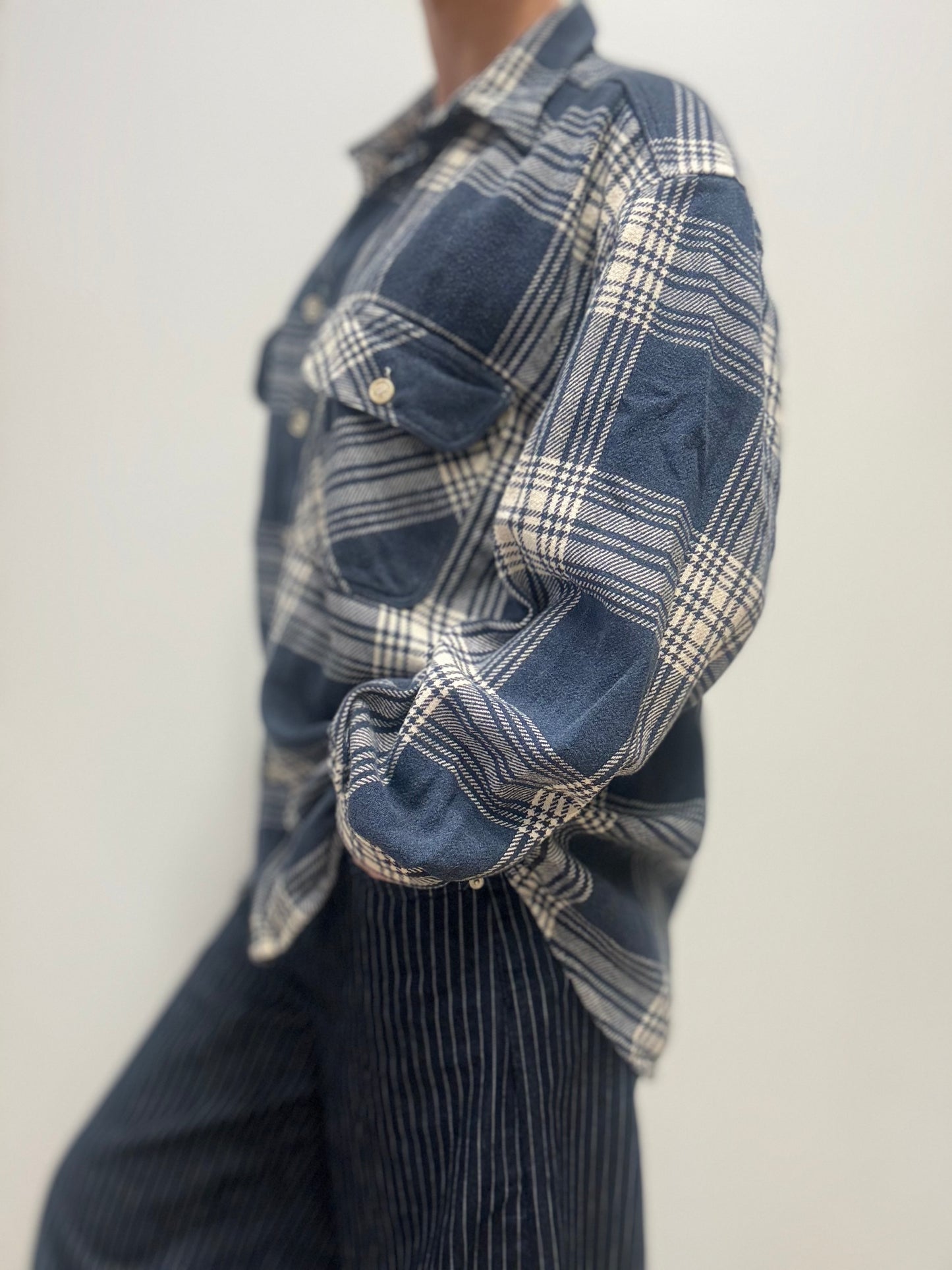 Oversized geruite flanellen blouse – blauw/crème