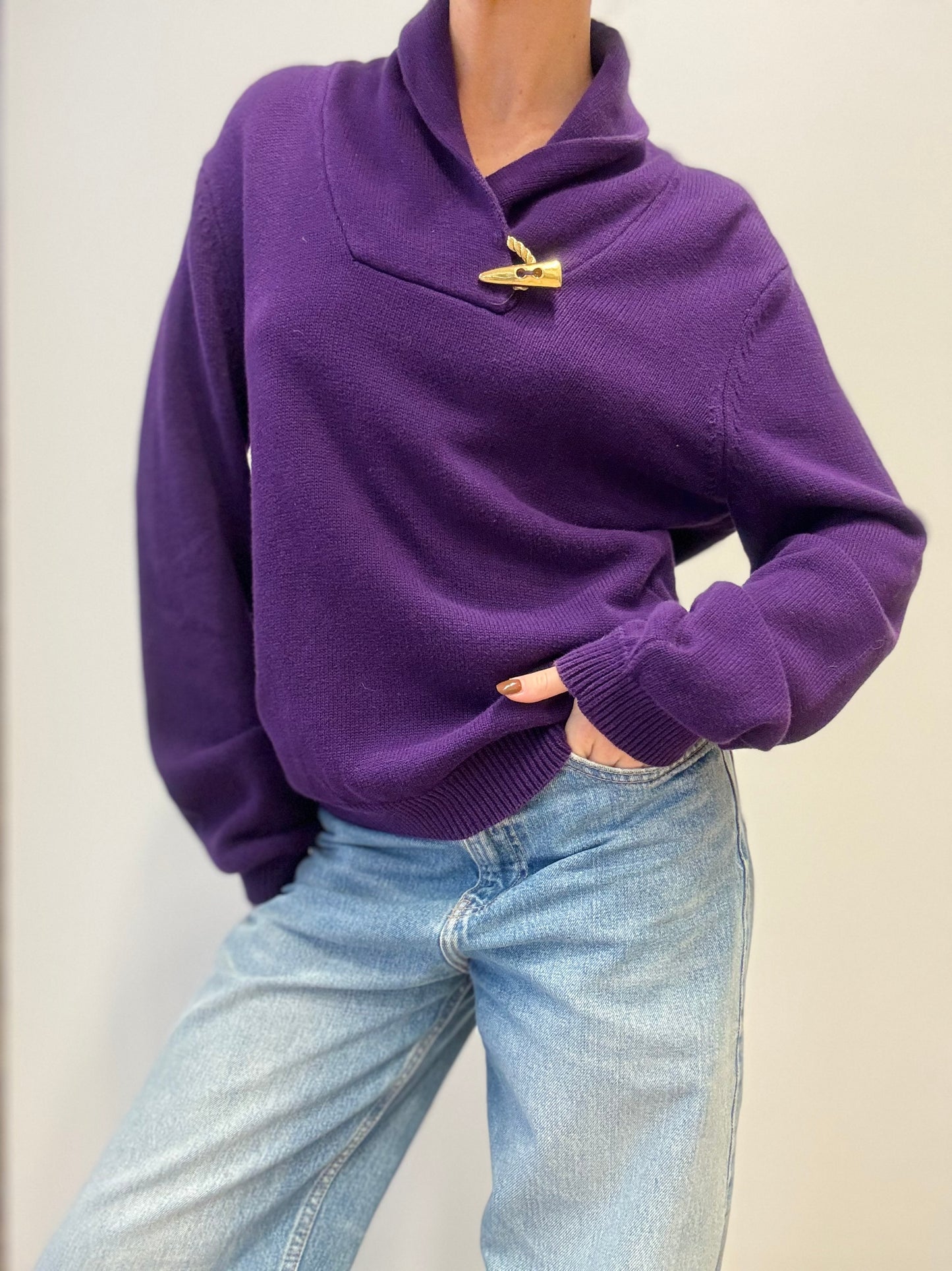 Ralph Lauren Paarse Trui met Gouden Sluiting