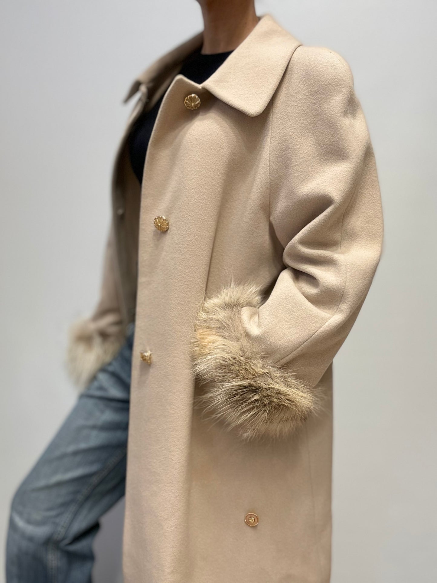 Beige wollen jas met bont