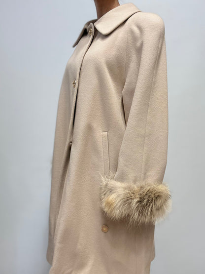 Beige wollen jas met bont