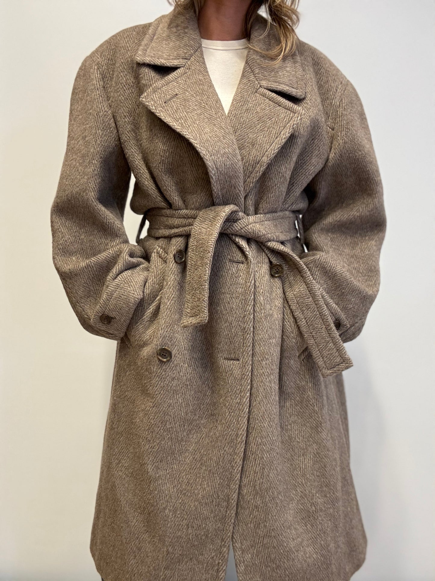 Vintage Wool-Blend Coat in Taupe Herringbone