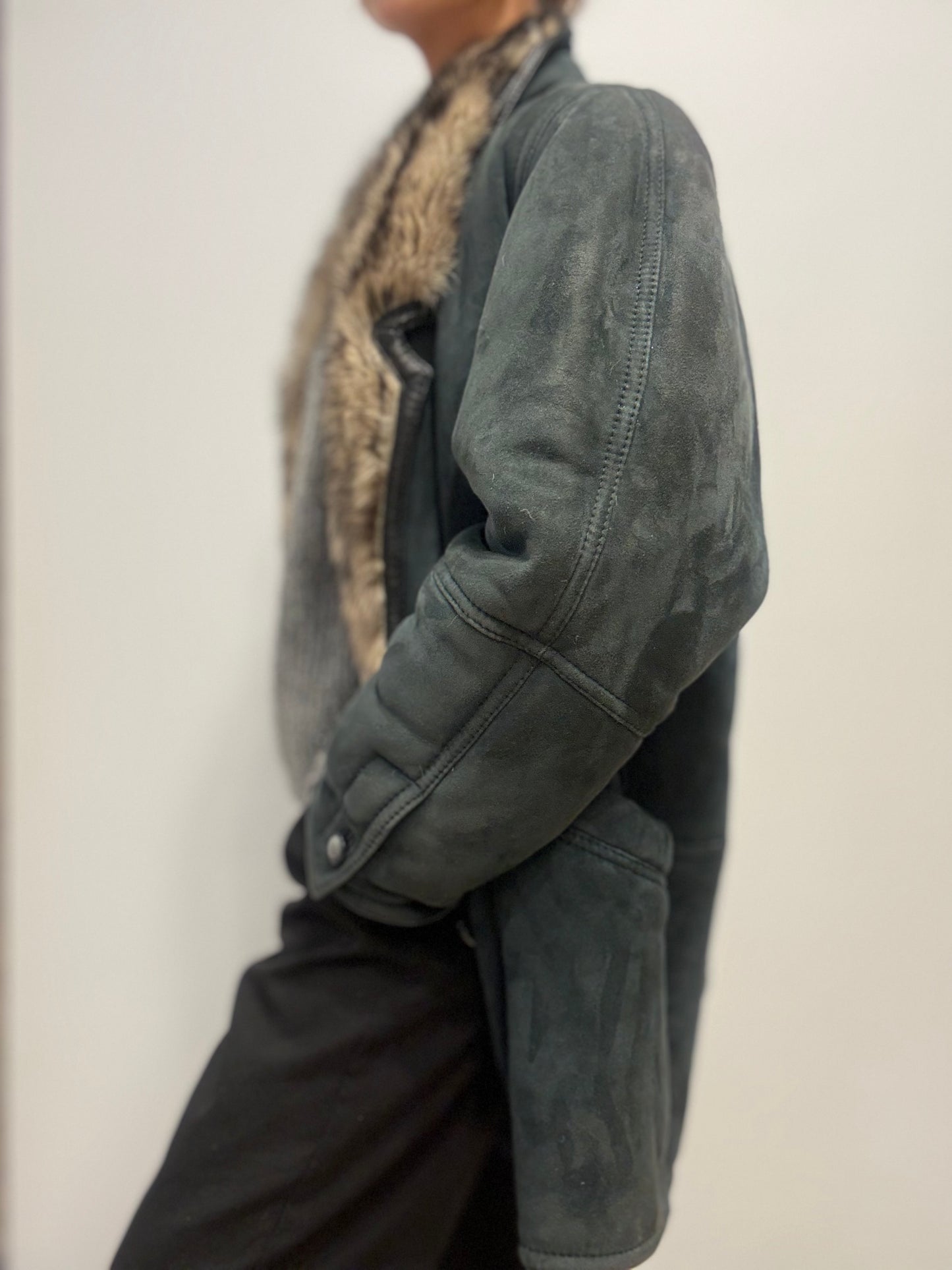 Vintage Reversible Shearling Coat in Donkergroen