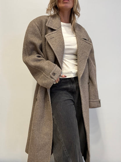 Vintage Wool-Blend Coat in Taupe Herringbone