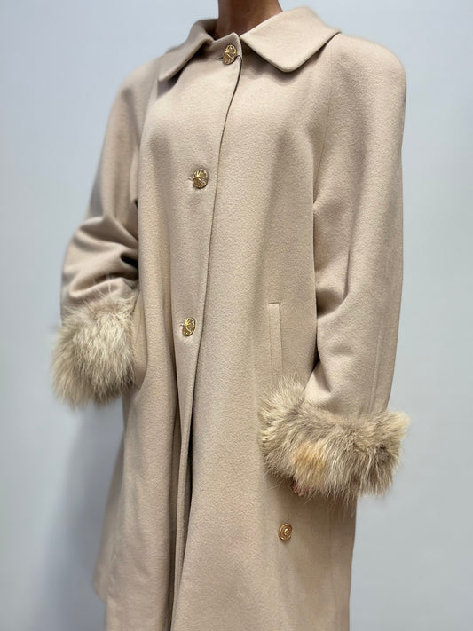 Beige wollen jas met bont