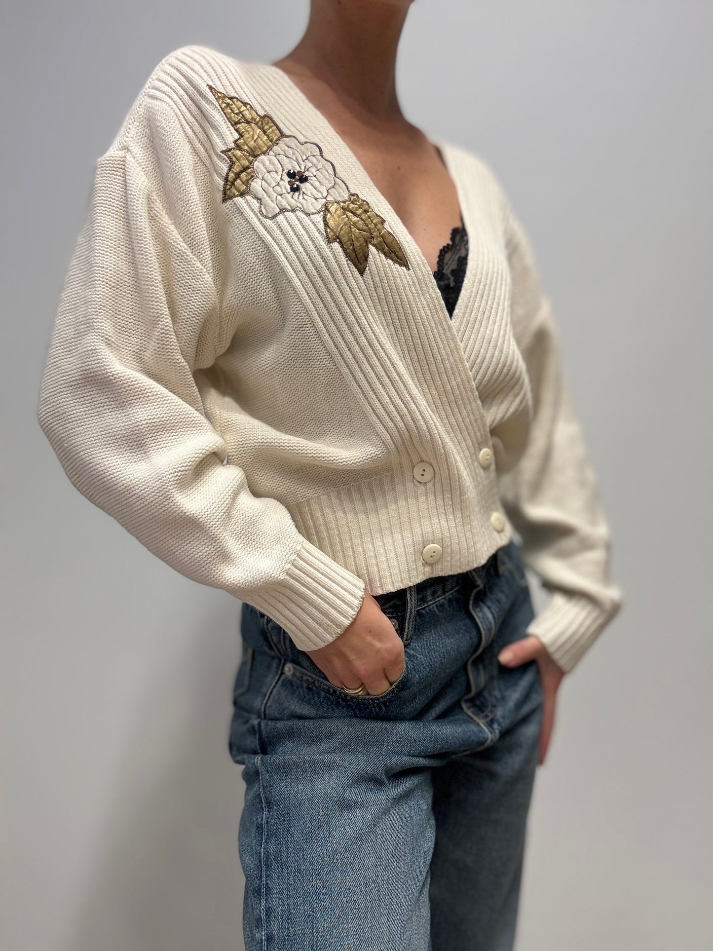 Vintage Crèmekleurig Gebreid Vest met Bloemenapplicatie