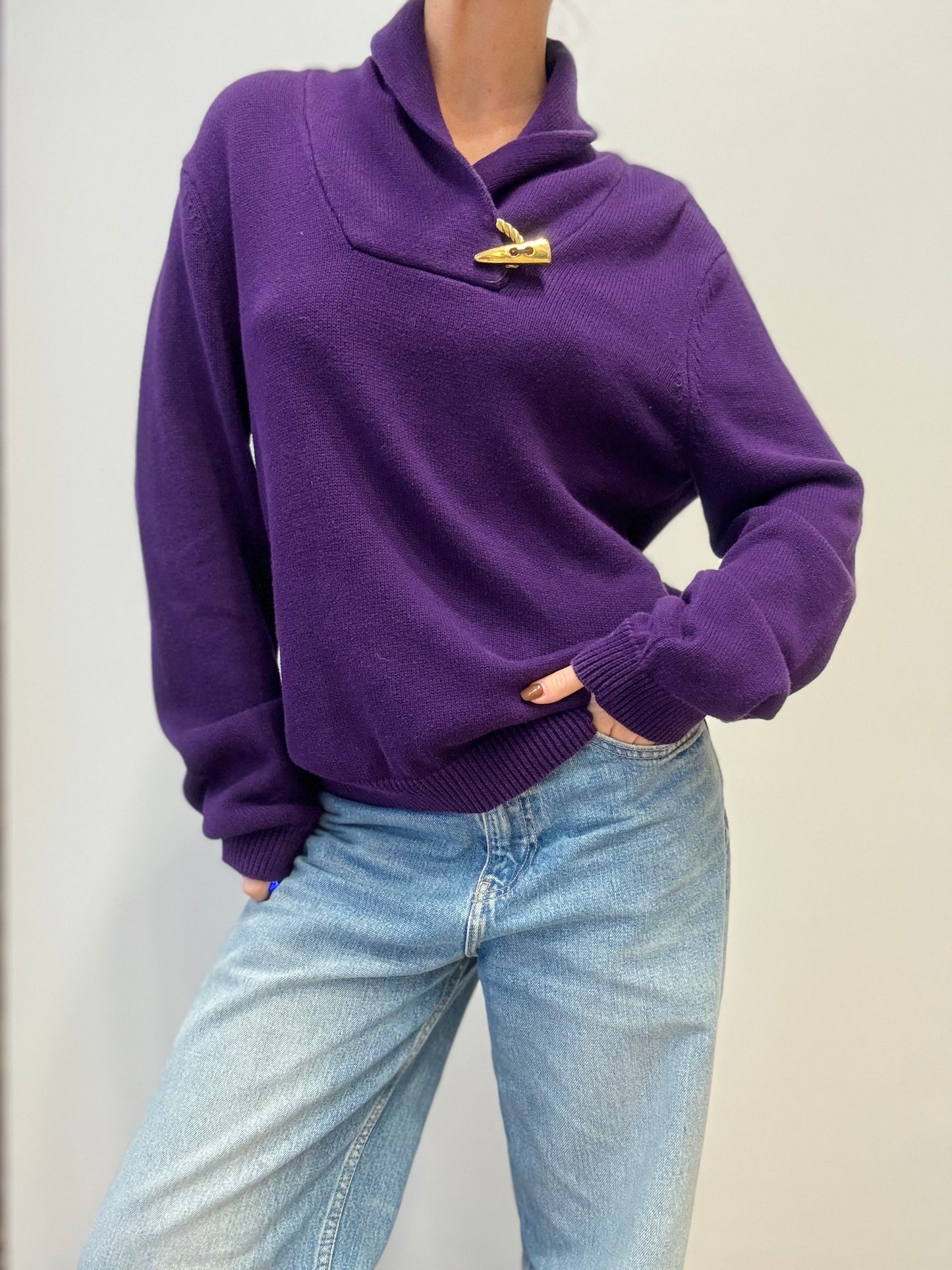 Ralph Lauren Paarse Trui met Gouden Sluiting