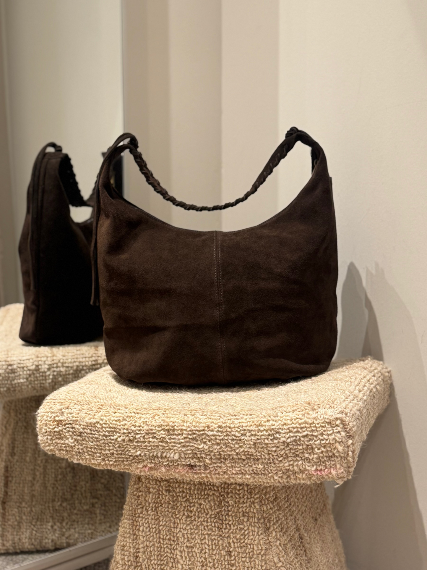 AVEA Tas Suède Donkerbruin